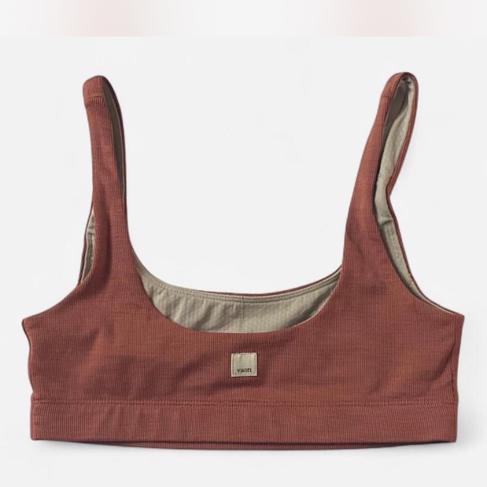 Vuori Ribbed Sports Bra VW1002 Rust Red Small Stretchy Minimalist Activewear - Picture 2 of 4